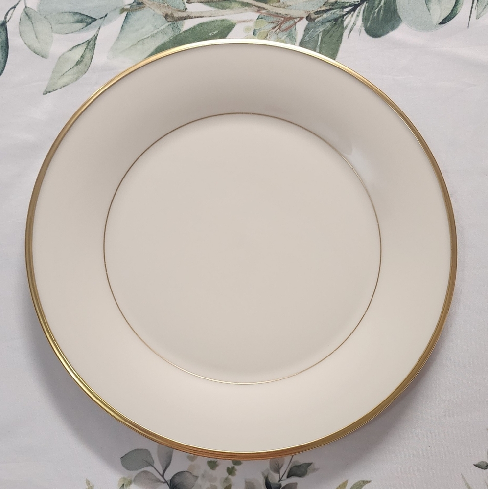 Lenox Fine China GOLD Trim Dimension Collection Eternal Dinner Plate 10.75in
